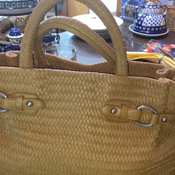 Eileen west purse like new - Picture 5 of 9